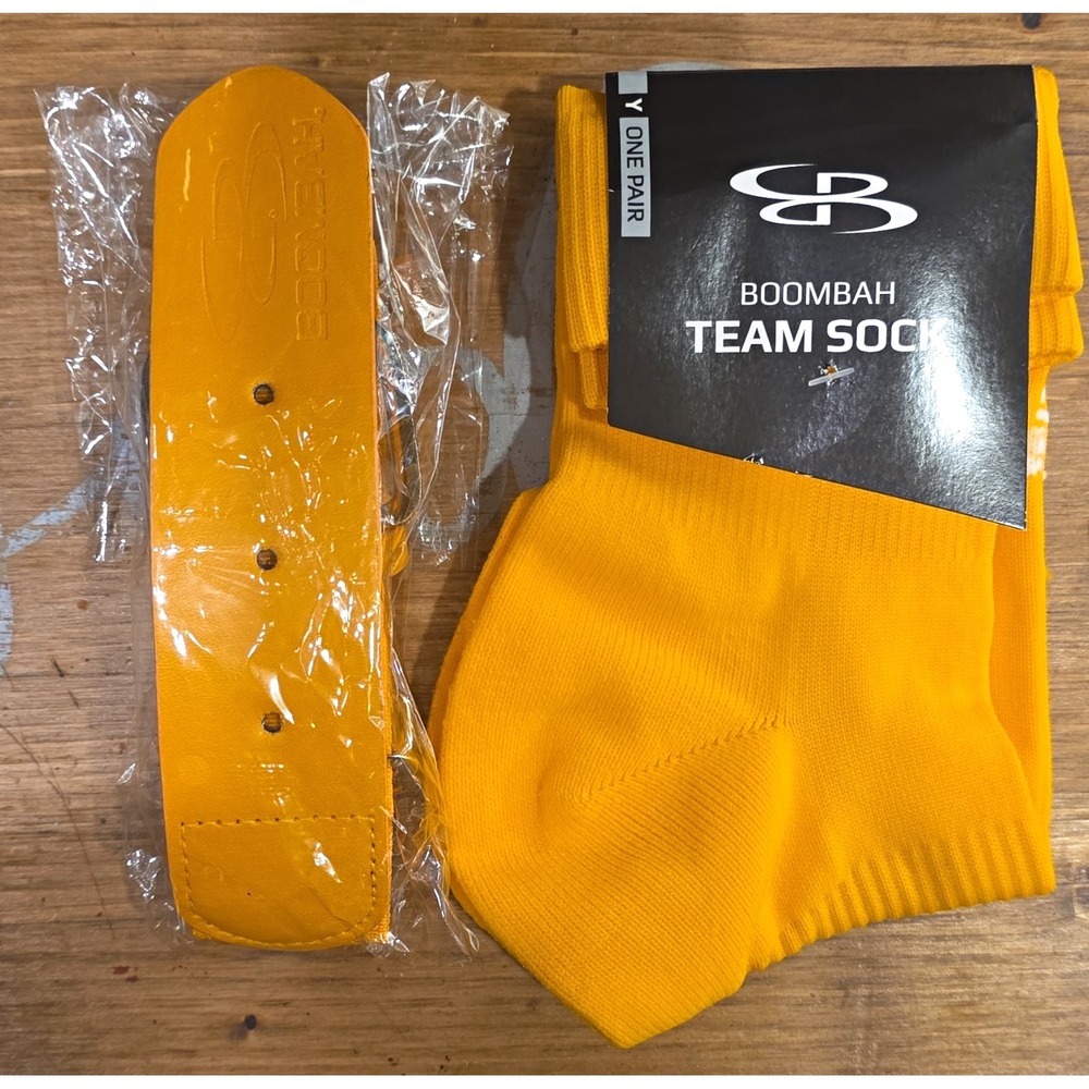 Boombah Team Sock Yellow/Gold One Pair Athletic Team Socks and Belt Youth XL #24